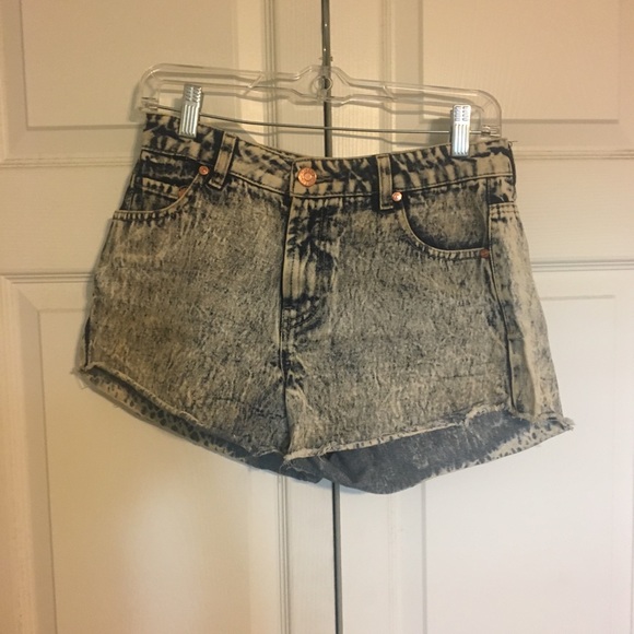 Distressed Denim High Wasted Shorts - Picture 1 of 3